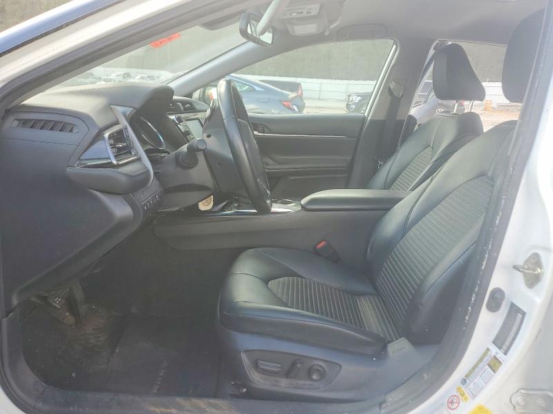 48495726 :رقم المزاد ، 4T1B11HK2KU742182 vin ، 2019 Toyota Camry مزاد بيع