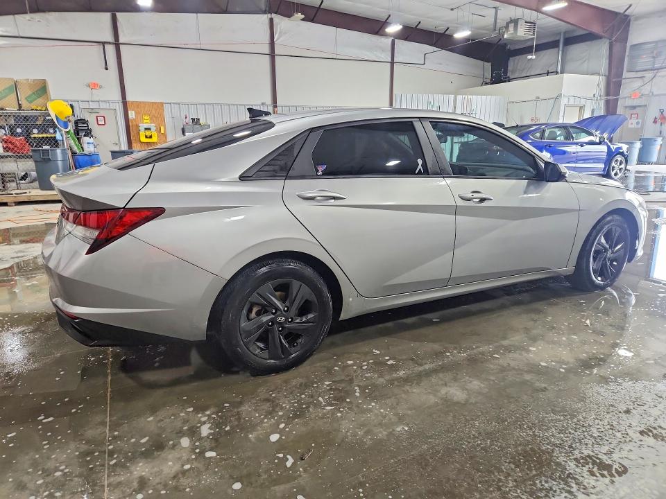 Продажа на аукционе авто 2021 Hyundai Elantra, vin: 5NPLM4AG2MH009294, номер лота: 49944126
