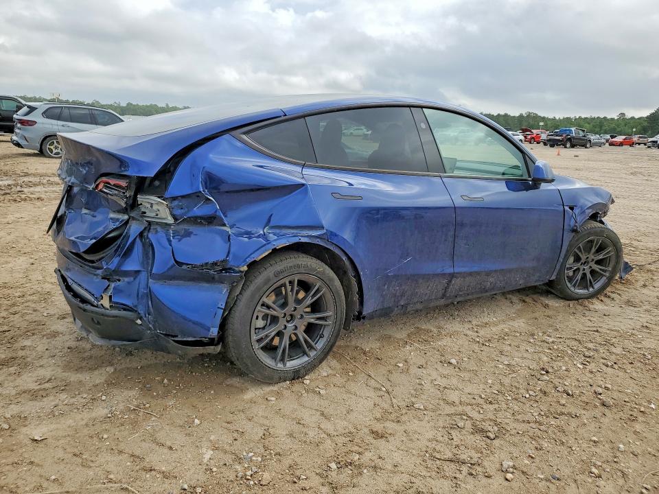 Продажа на аукционе авто 2024 Tesla Model Y, vin: 7SAYGDED5RA333939, номер лота: 47155046