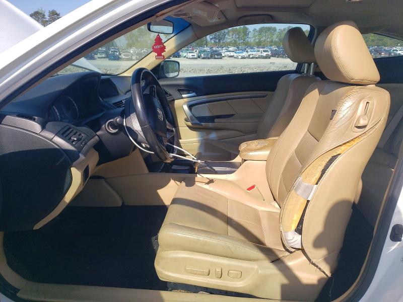 48095446 :رقم المزاد ، 1HGCS2B82CA000703 vin ، 2012 Honda Accord مزاد بيع