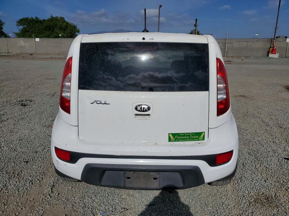 51144886 :رقم المزاد ، KNDJT2A52D7551531 vin ، 2013 Kia Soul مزاد بيع