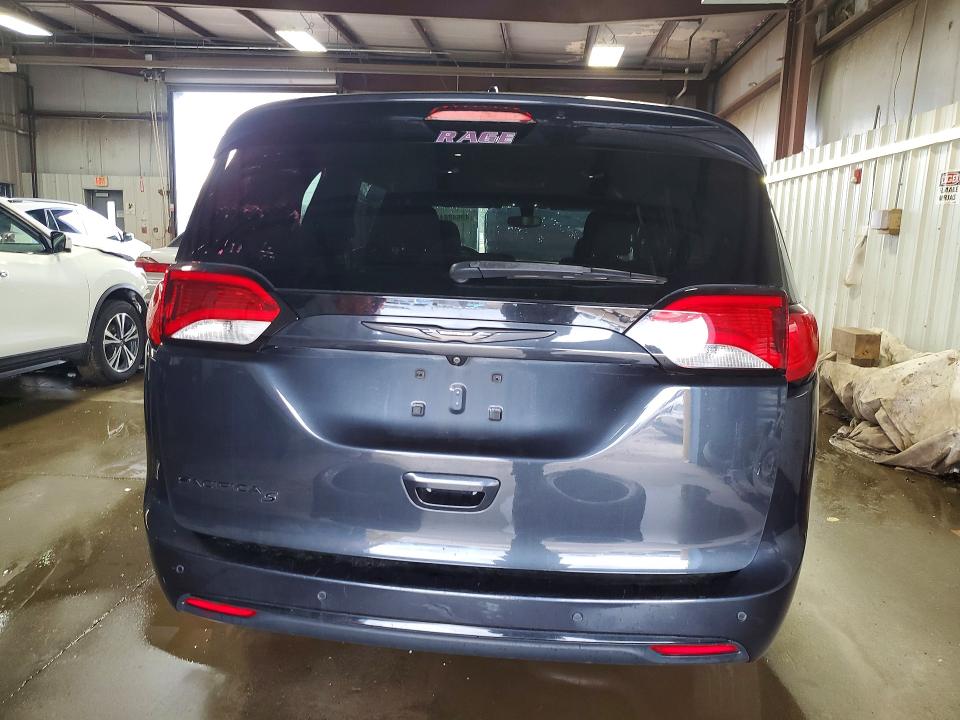 49648846 :رقم المزاد ، 2C4RC1FG1KR702507 vin ، 2019 Chrysler Pacifica مزاد بيع