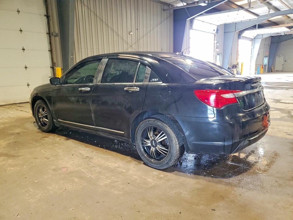 Auction sale of the 2011 Chrysler 200, vin: 1C3BC1FB9BN585962, lot number: 49960216