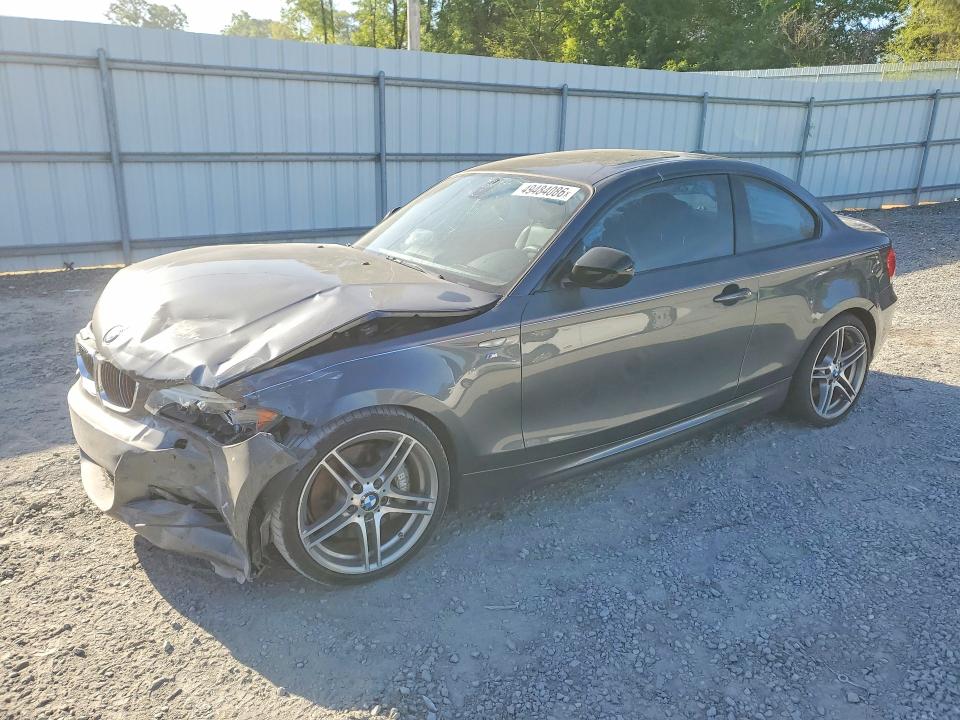 2013 Bmw 135 მანქანა იყიდება აუქციონზე, vin: WBAUC9C51DVY60645, აუქციონის ნომერი: 49484086