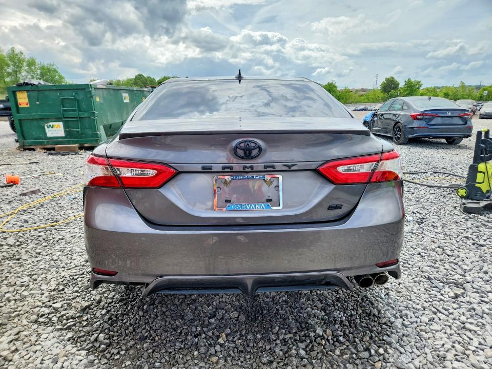 2020 Toyota Camry მანქანა იყიდება აუქციონზე, vin: 4T1G11AK1LU986052, აუქციონის ნომერი: 51004096