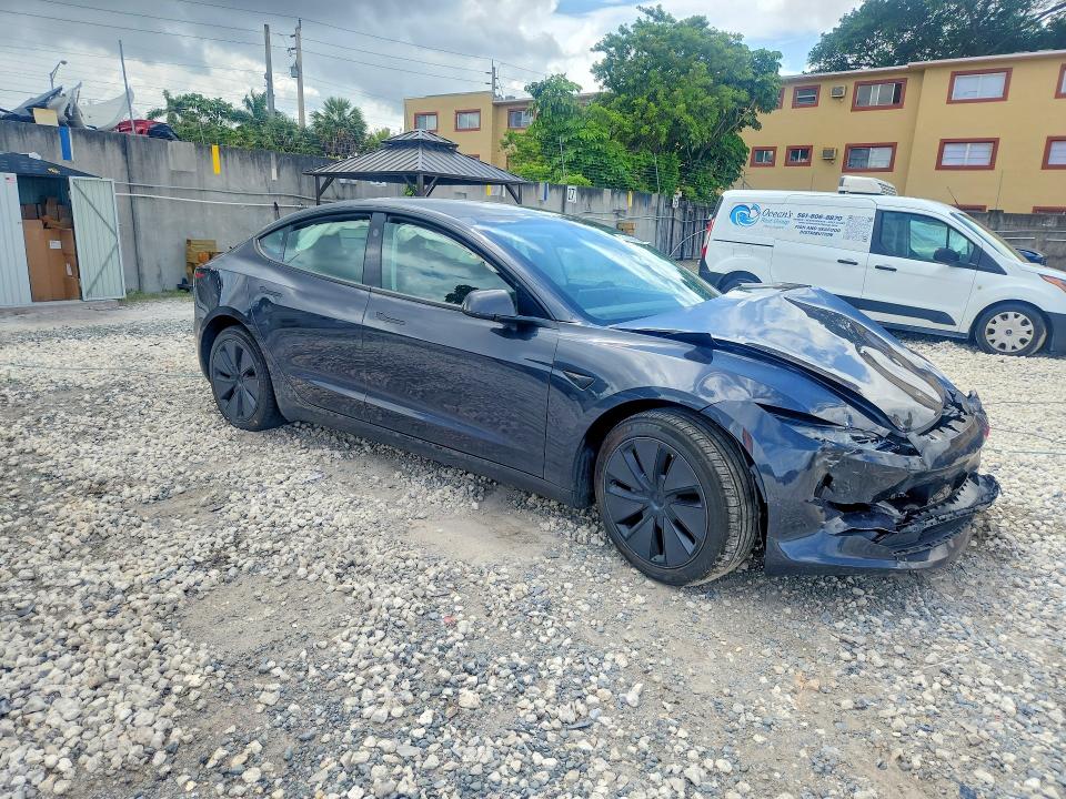 Продажа на аукционе авто 2025 Tesla Model 3, vin: 5YJ3E1EA4SF055447, номер лота: 51406656