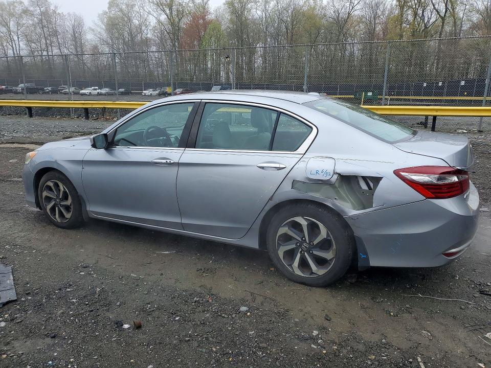 Продажа на аукционе авто 2017 Honda Accord, vin: 1HGCR2F70HA032070, номер лота: 48309426