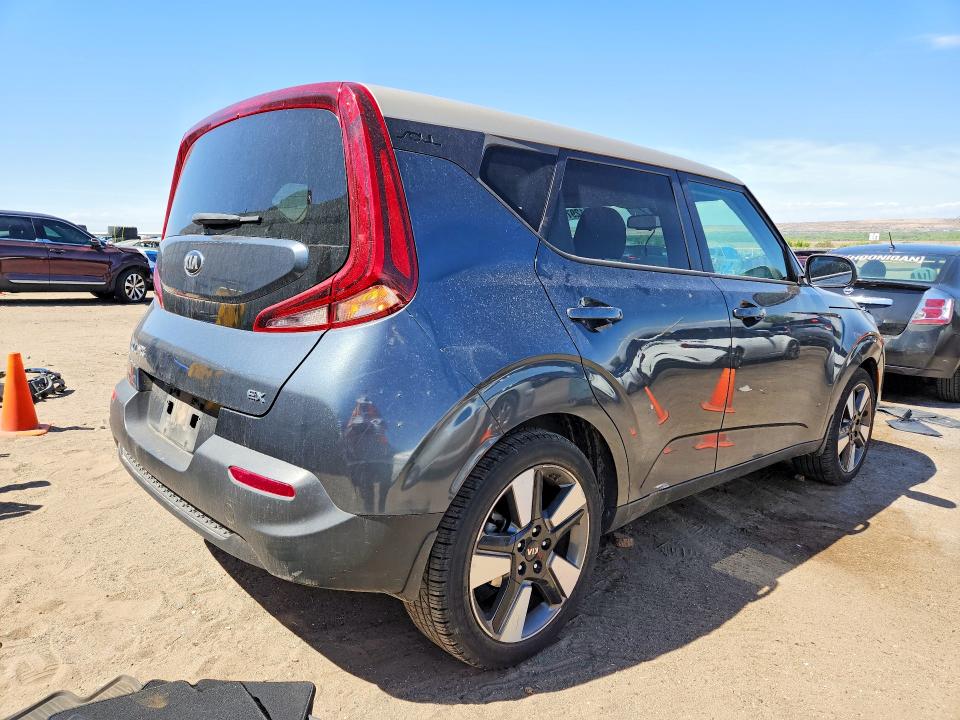 50512976 :رقم المزاد ، KNDJ33AU0L7091460 vin ، 2020 Kia Soul مزاد بيع