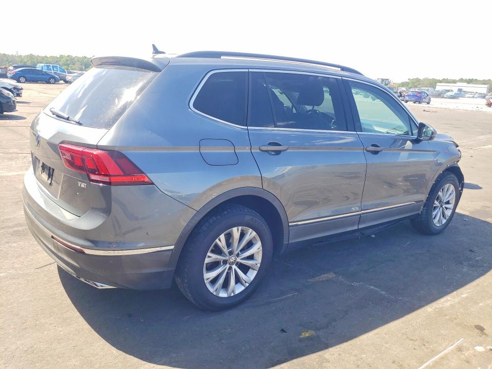 2018 Volkswagen Tiguan მანქანა იყიდება აუქციონზე, vin: 3VV3B7AX3JM146985, აუქციონის ნომერი: 50334646