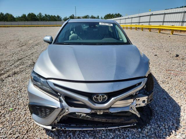 2022 Toyota Camry მანქანა იყიდება აუქციონზე, vin: 4T1G11AK6NU653025, აუქციონის ნომერი: 51351106