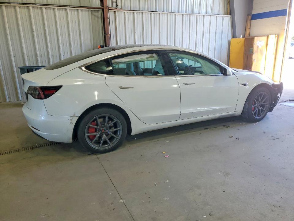 2019 Tesla Model 3 მანქანა იყიდება აუქციონზე, vin: 5YJ3E1EAXKF486262, აუქციონის ნომერი: 49376036