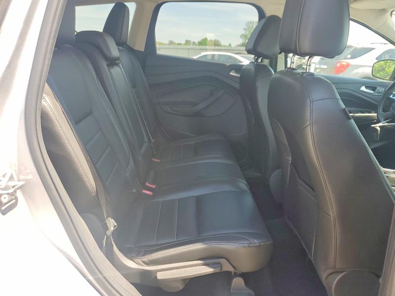 Продаж на аукціоні авто 2015 Ford Escape, vin: 1FMCU9J95FUC33159, номер лоту: 49722986