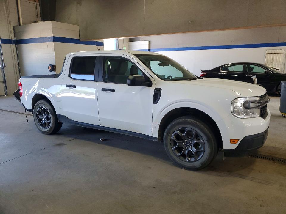 Auction sale of the 2024 Ford Maverick, vin: 3FTTW8J93RRB37745, lot number: 48989276