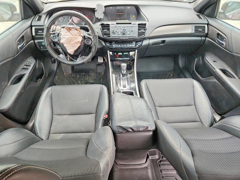 50827016 :رقم المزاد ، 1HGCR2F55HA041622 vin ، 2017 Honda Accord مزاد بيع