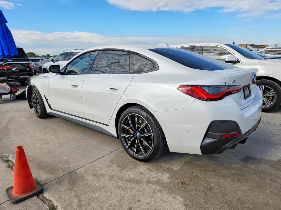 49159576 :رقم المزاد ، WBY73AW01NFN10198 vin ، 2022 Bmw I4 مزاد بيع