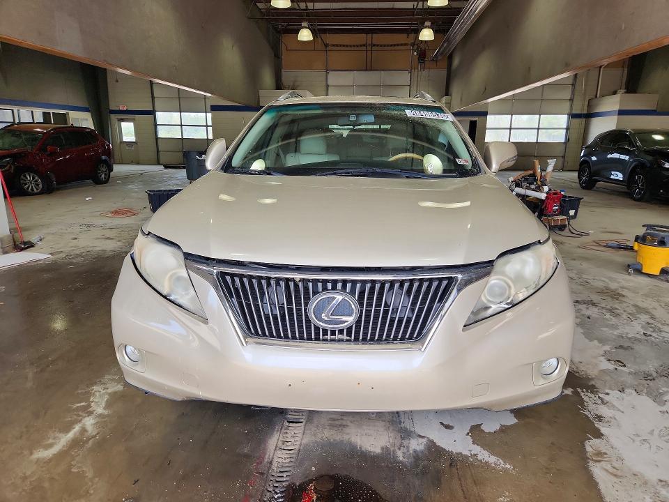 48496536 :رقم المزاد ، 2T2BK1BAXBC093421 vin ، 2011 Lexus Rx 350 مزاد بيع