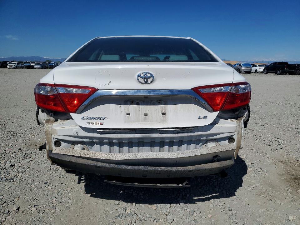 50495956 :رقم المزاد ، 4T4BF1FK4FR487230 vin ، 2015 Toyota Camry مزاد بيع