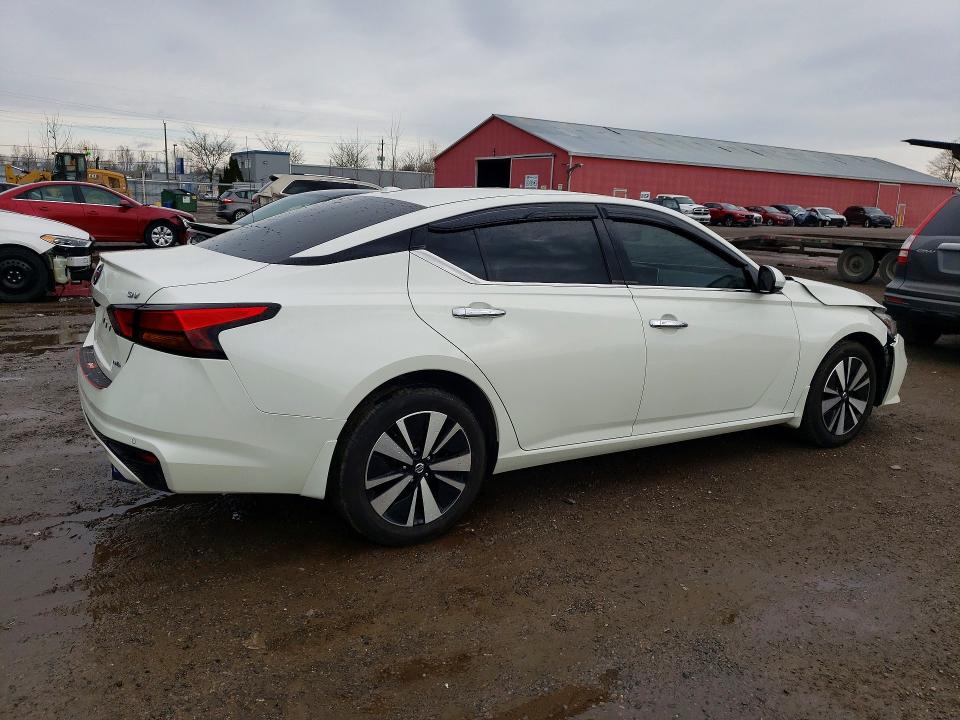 Продажа на аукционе авто 2020 Nissan Altima, vin: 1N4BL4DW6LN322676, номер лота: 49121896