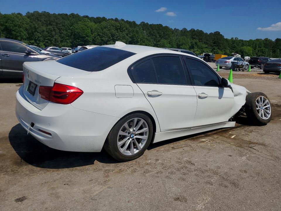 Продаж на аукціоні авто 2016 Bmw 320, vin: WBA8E1G59GNU12293, номер лоту: 51122316