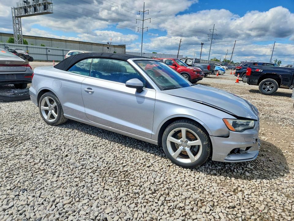 51036426 :رقم المزاد ، WAU7FLFF6F1031795 vin ، 2015 Audi A3 مزاد بيع