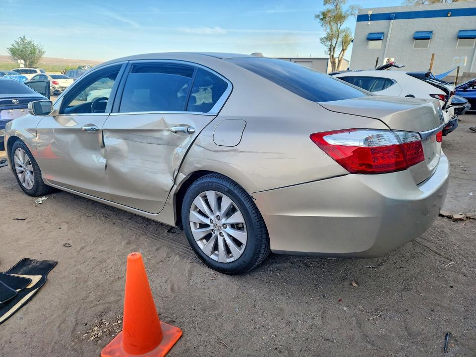 2015 Honda Accord მანქანა იყიდება აუქციონზე, vin: 1HGCR2F82FA096584, აუქციონის ნომერი: 48622316