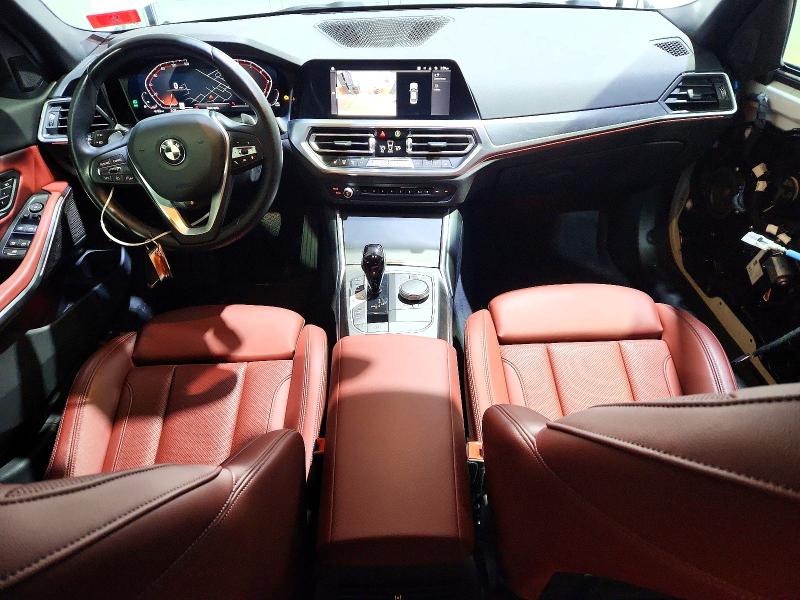 49718756 :رقم المزاد ، 3MW5R7J07N8C78200 vin ، 2022 Bmw 330xi مزاد بيع