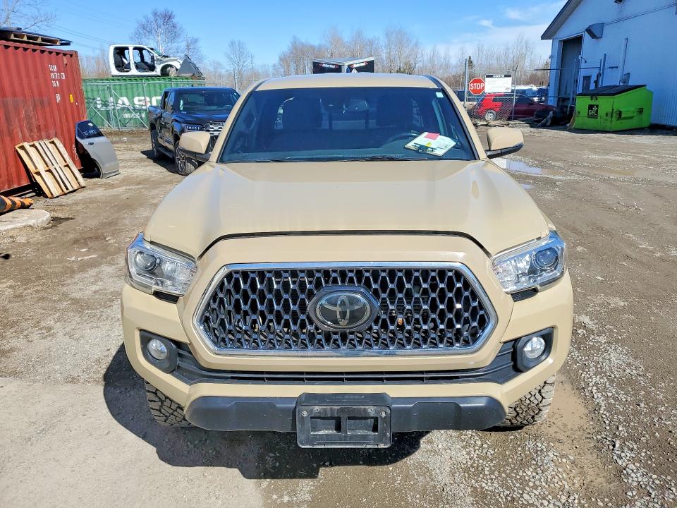 49072346 :رقم المزاد ، 5TFSZ5ANXKX204272 vin ، 2019 Toyota Tacoma مزاد بيع