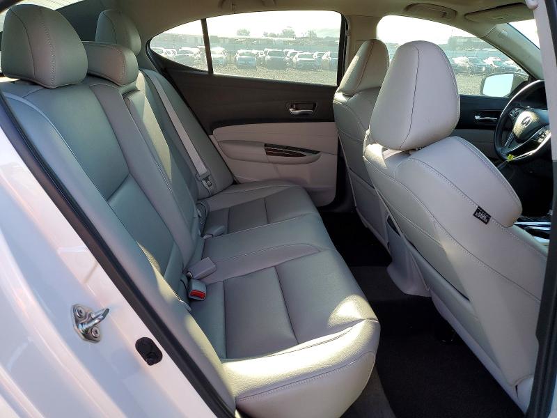 Auction sale of the 2017 Acura Tlx, vin: 19UUB1F33HA005428, lot number: 51004116