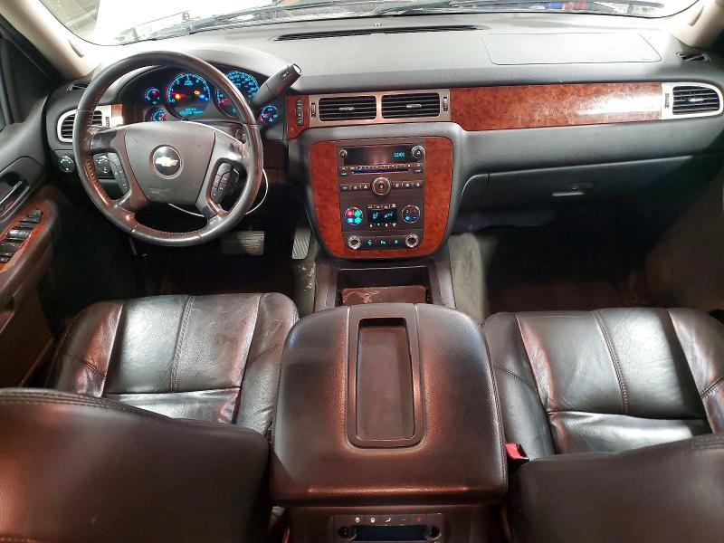 2008 Chev Suburban მანქანა იყიდება აუქციონზე, vin: 1GNFK16318J232678, აუქციონის ნომერი: 48860706