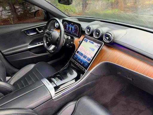47866476 :رقم المزاد ، W1KAF4HB2NR048835 vin ، 2022 Mercedes-benz C مزاد بيع