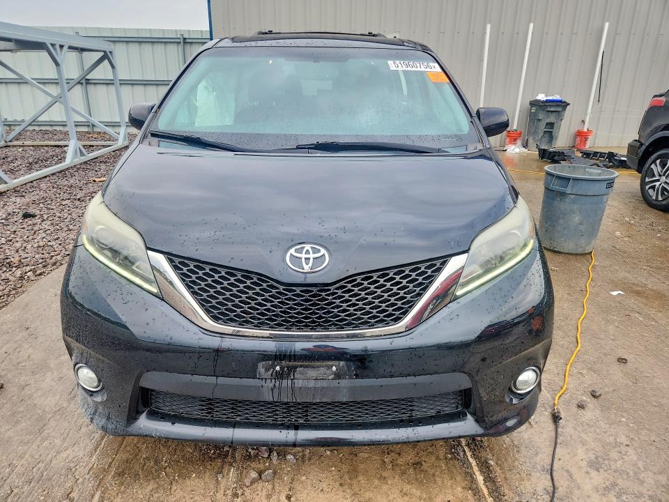 Продаж на аукціоні авто 2015 Toyota Sienna, vin: 5TDXK3DCXFS530190, номер лоту: 51960756
