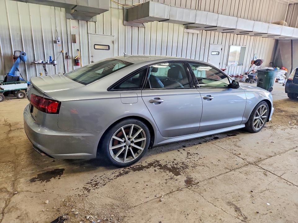 50420076 :رقم المزاد ، WAUF8AFC4JN097506 vin ، 2018 Audi A6 مزاد بيع