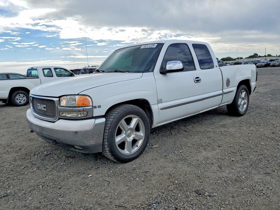 50241226 :رقم المزاد ، 1GTEC19V6YZ129479 vin ، 2000 Gmc New Sierra مزاد بيع