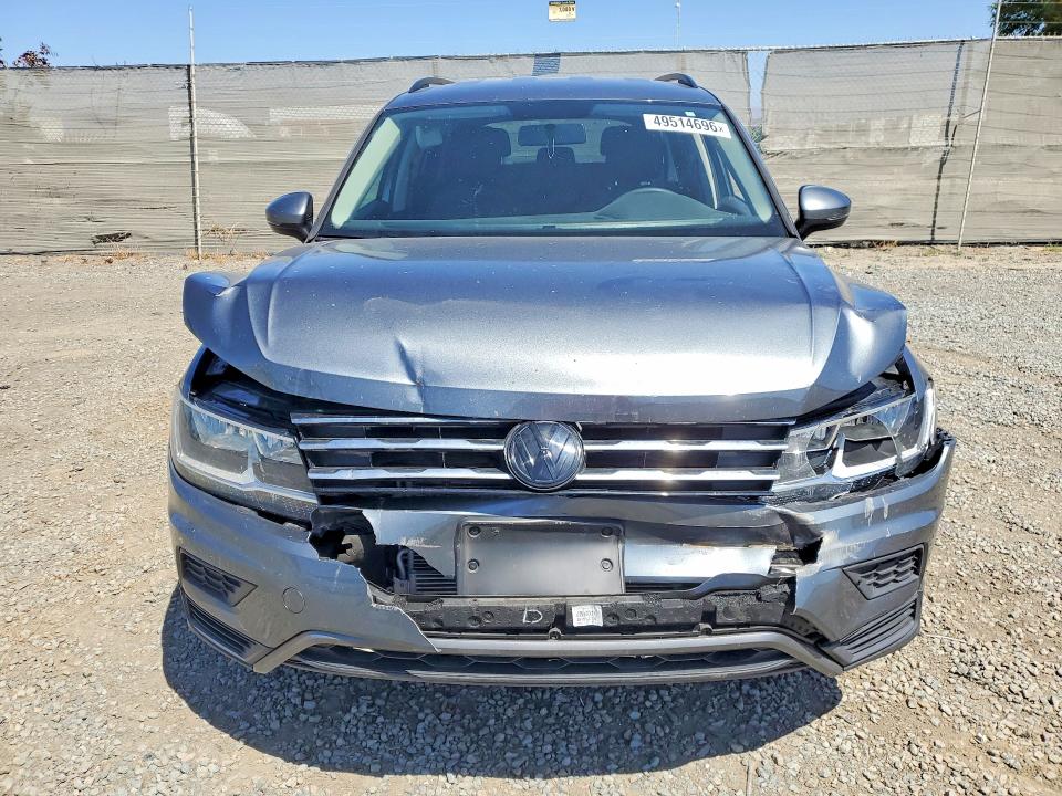 49514696 :رقم المزاد ، 3VV1B7AX2LM165327 vin ، 2020 Volkswagen Tiguan مزاد بيع