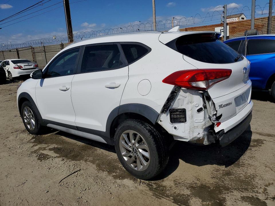 2018 Hyundai Tucson მანქანა იყიდება აუქციონზე, vin: KM8J33A40JU670104, აუქციონის ნომერი: 51003806