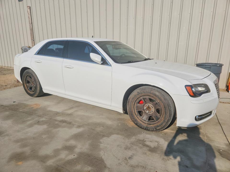 Продажа на аукционе авто 2013 Chrysler 300, vin: 2C3CCABGXDH530065, номер лота: 50730326