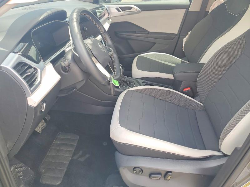 50543026 :رقم المزاد ، 3VVEC7B28SM015805 vin ، 2025 Volkswagen Taos مزاد بيع