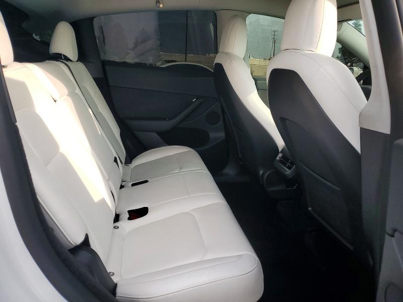 Продаж на аукціоні авто 2022 Tesla Model Y, vin: 7SAYGDEE9NF558760, номер лоту: 49285946
