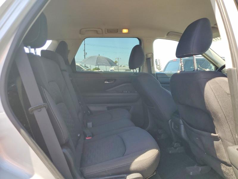 51717146 :رقم المزاد ، 5N1DR3BA2NC228338 vin ، 2022 Nissan Pathfinder مزاد بيع