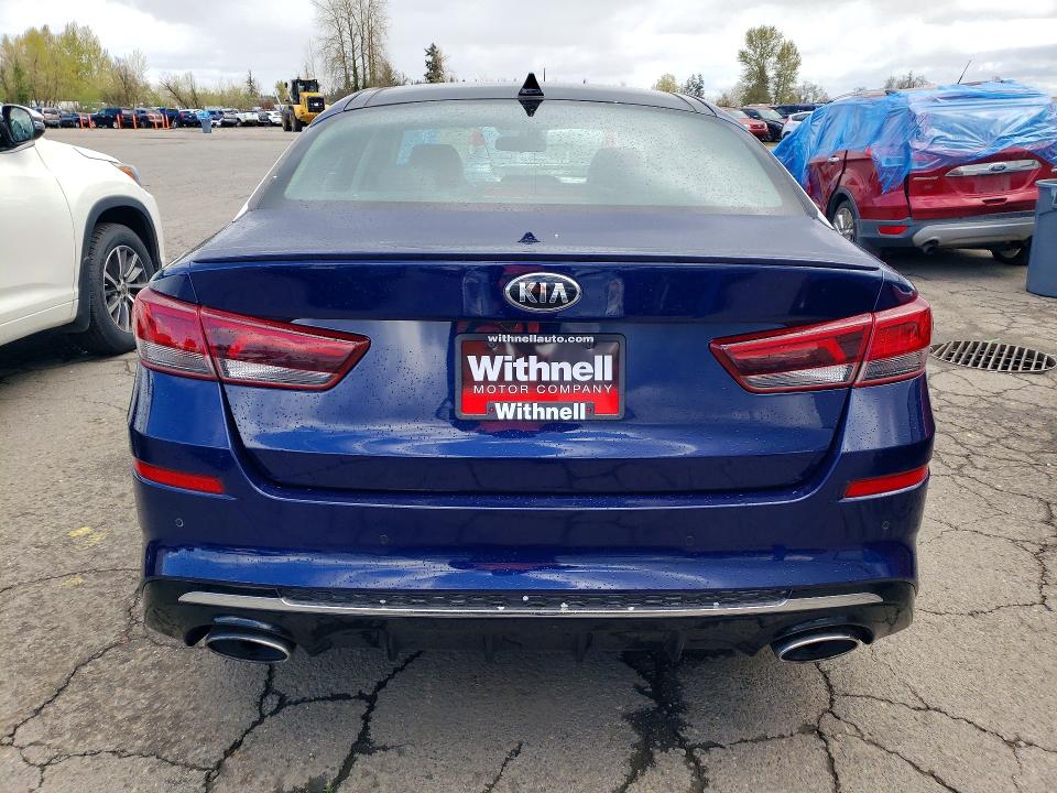 2020 Kia Optima მანქანა იყიდება აუქციონზე, vin: 5XXGT4L34LG408958, აუქციონის ნომერი: 48355976