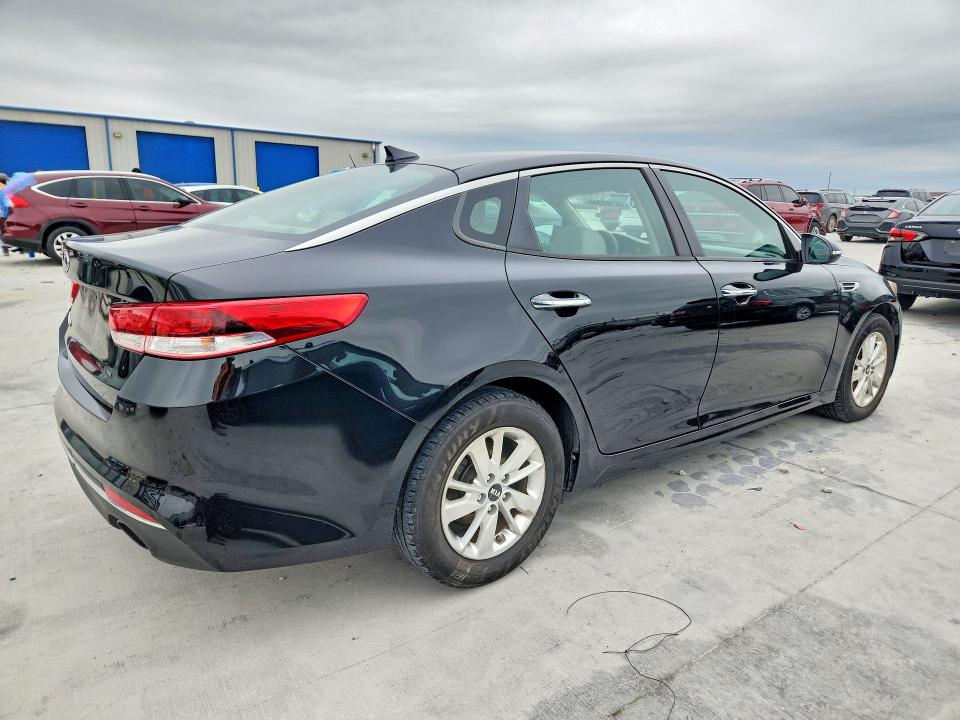 46780346 :رقم المزاد ، 5XXGT4L33GG103876 vin ، 2016 Kia Optima مزاد بيع
