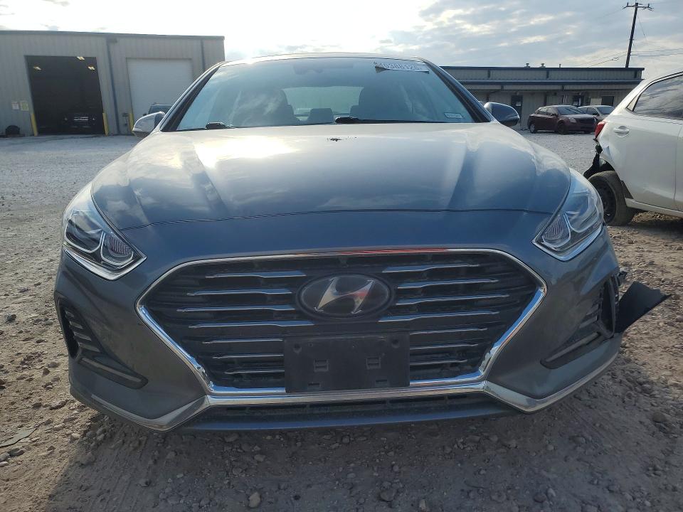 49388126 :رقم المزاد ، 5NPE34AF0JH642374 vin ، 2018 Hyundai Sonata مزاد بيع