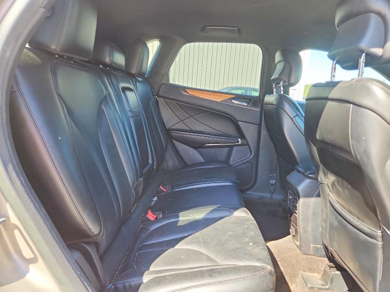 Auction sale of the 2015 Lincoln Mkc, vin: 5LMCJ2A98FUJ13031, lot number: 49480566