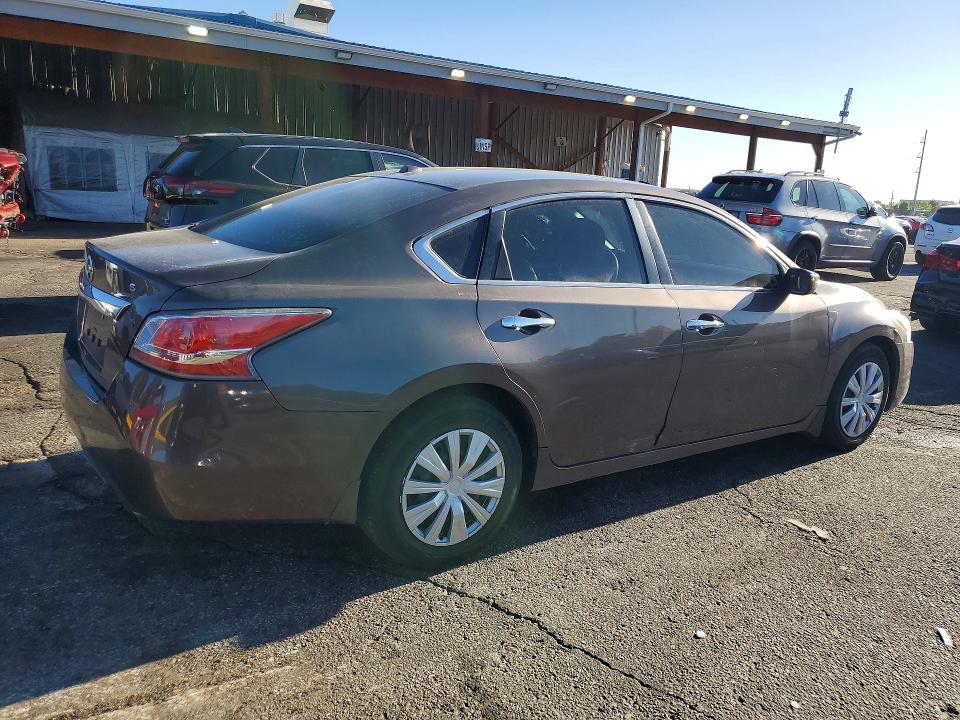 Продаж на аукціоні авто 2015 Nissan Altima, vin: 1N4AL3AP1FC441819, номер лоту: 50250356
