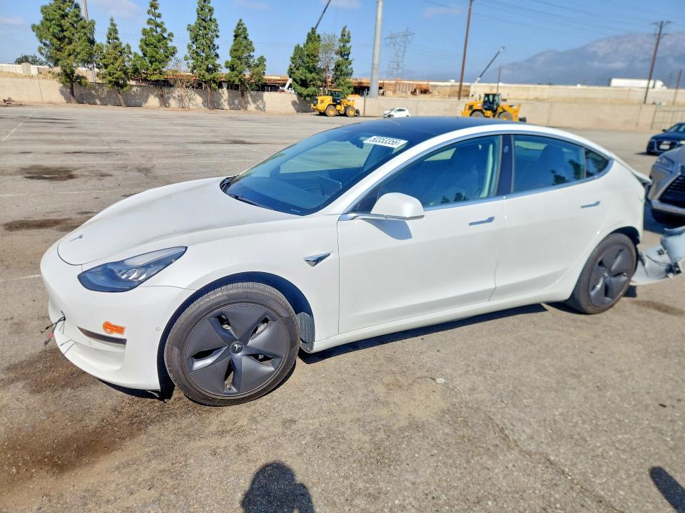 50353356 :رقم المزاد ، 5YJ3E1EA8KF484557 vin ، 2019 Tesla Model 3 مزاد بيع