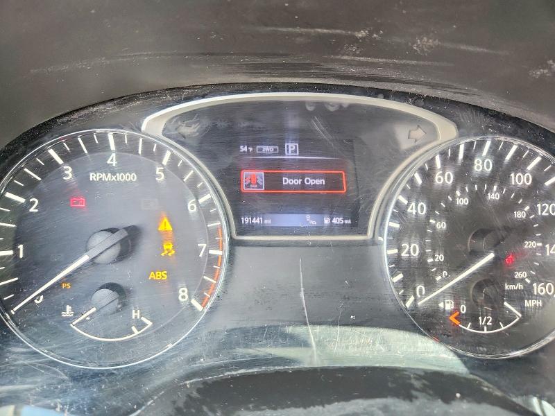 50996276 :رقم المزاد ، 5N1DR2MM5HC905856 vin ، 2017 Nissan Pathfinder مزاد بيع