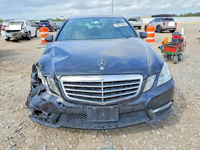 2013 Mercedes-benz E მანქანა იყიდება აუქციონზე, vin: WDDHF5KB9DA730587, აუქციონის ნომერი: 48470426