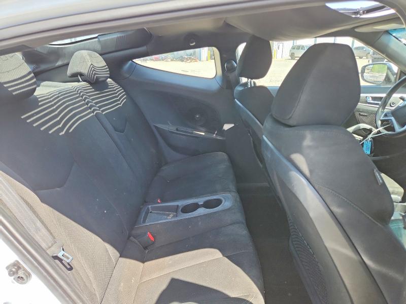 50666236 :رقم المزاد ، KMHTC6AD7HU320554 vin ، 2017 Hyundai Veloster مزاد بيع