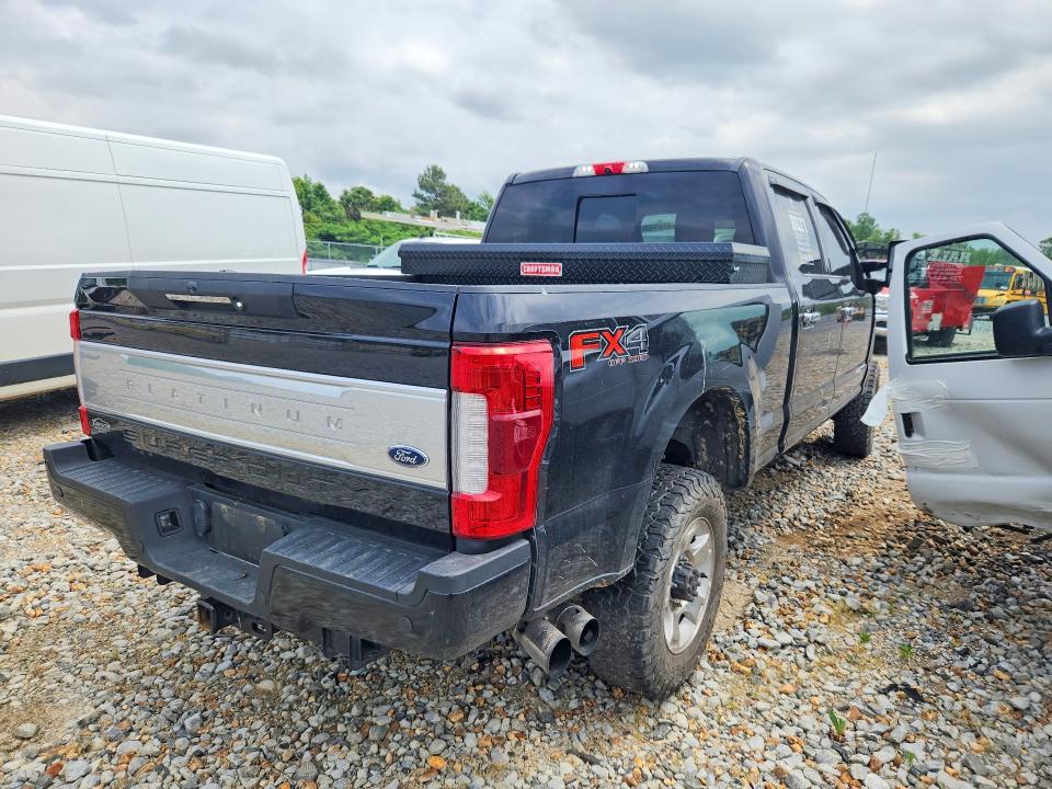 51171486 :رقم المزاد ، 1FT8W3BT1KEG15267 vin ، 2019 Ford F350 مزاد بيع