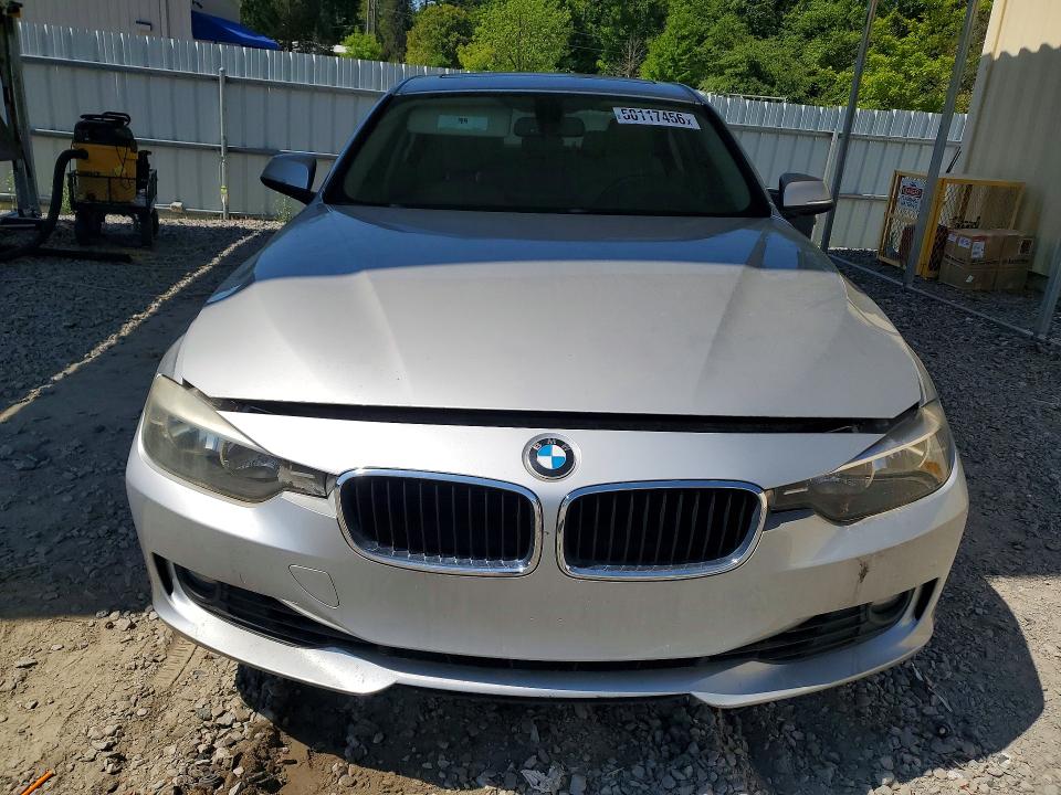 2013 Bmw 328 მანქანა იყიდება აუქციონზე, vin: WBA3C1C52DF442859, აუქციონის ნომერი: 50117456